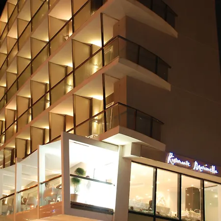 Hotel Water's Edge 3*