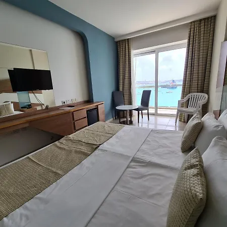Otel Water's Edge