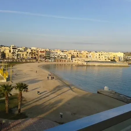 Water's Edge 3* Birżebbuġa