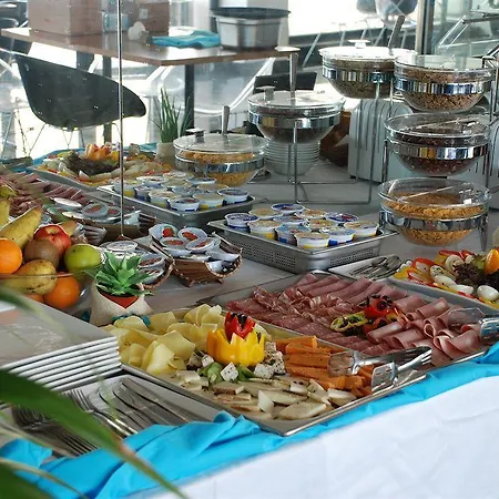 Water's Edge 2* Birżebbuġa