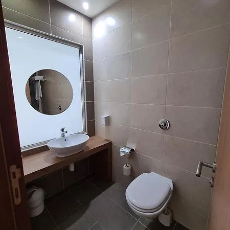 Water's Edge Hotel Birzebbuga