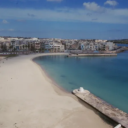 Water's Edge ホテル 2*