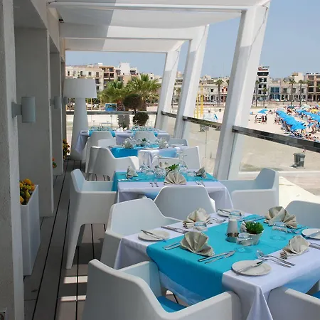 ホテル Water's Edge Birżebbuġa