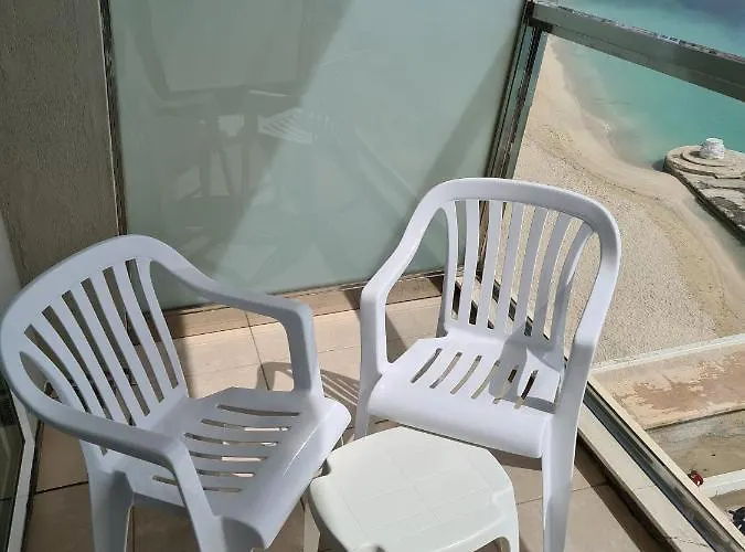 Water's Edge Hotel Birżebbuġa