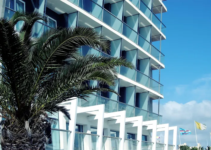 Water's Edge Hotel Birżebbuġa