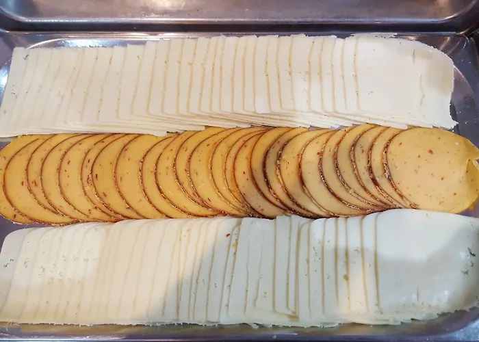 호텔 Water's Edge 2*