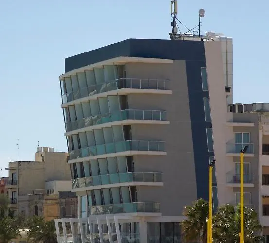 Water's Edge 2* Birżebbuġa